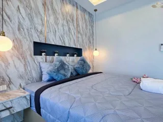 Villa zum Kauf mit 4 Zimmer in Bang Lamung, Chonburi