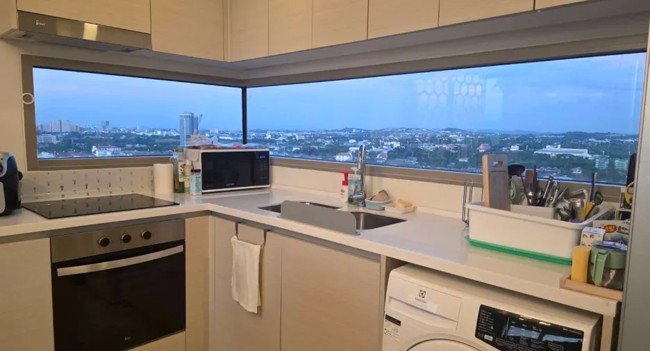 For sale 2 bedrooms condo in Jomtien, Pattaya
