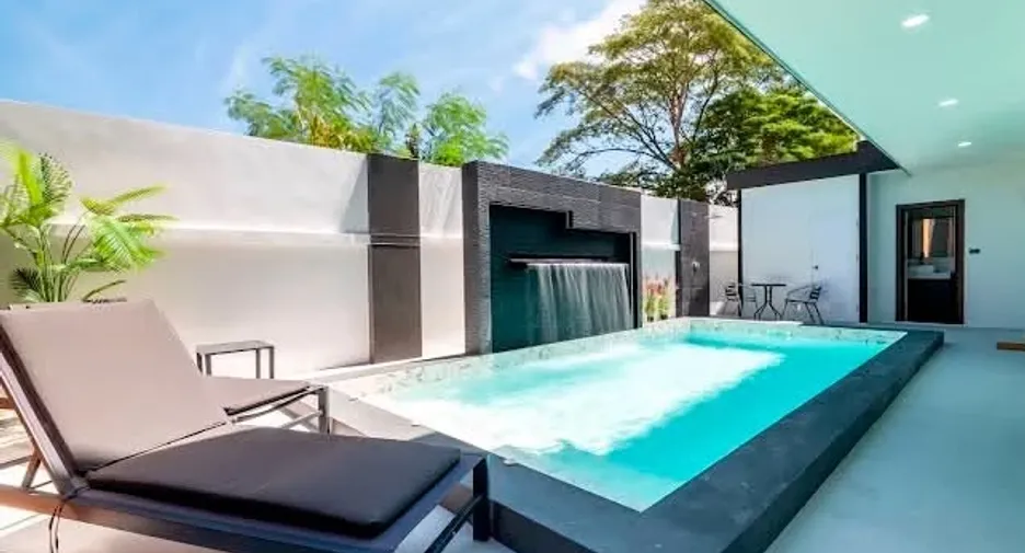 For rent 5 bedrooms villa in Jomtien, Pattaya