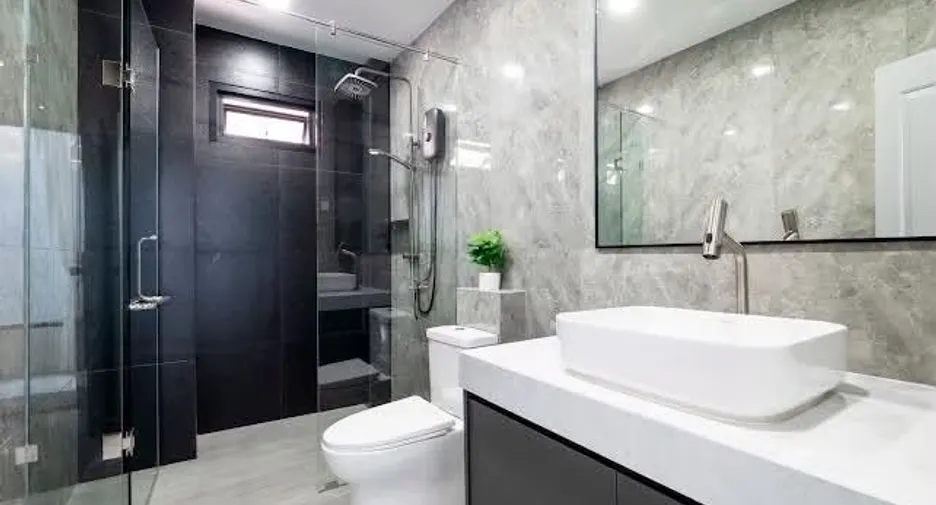 For rent 5 bedrooms villa in Jomtien, Pattaya