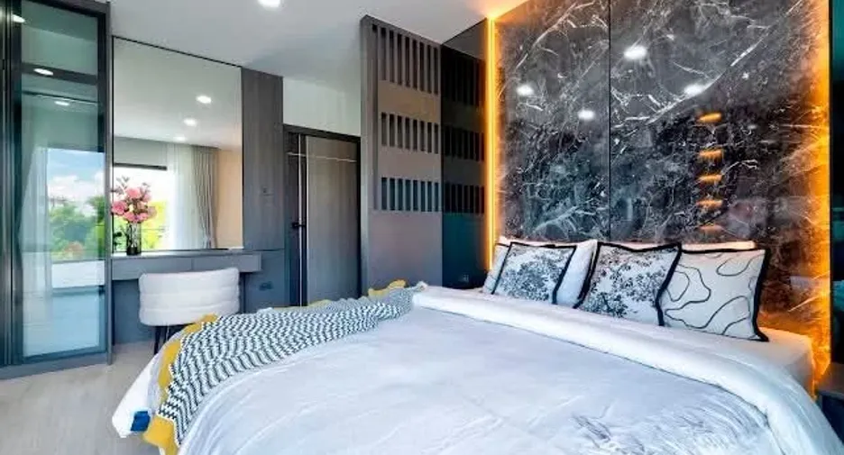 For rent 5 bedrooms villa in Jomtien, Pattaya