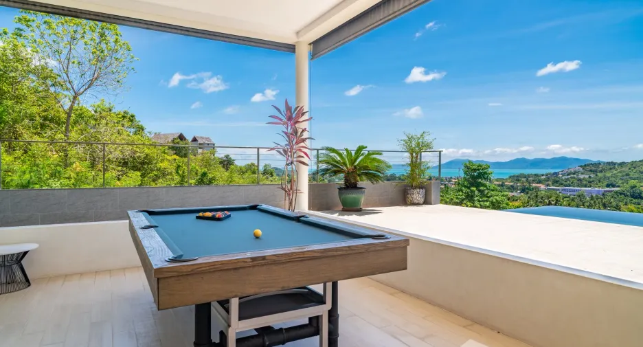For sale 4 bedrooms villa in Ko Samui, Surat Thani