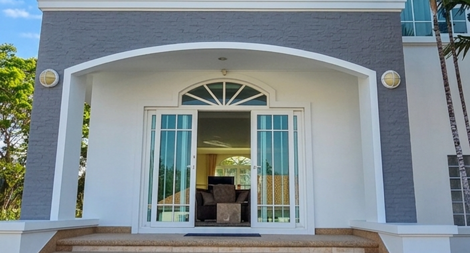 For sale 7 bedrooms house in Cha Am, Phetchaburi