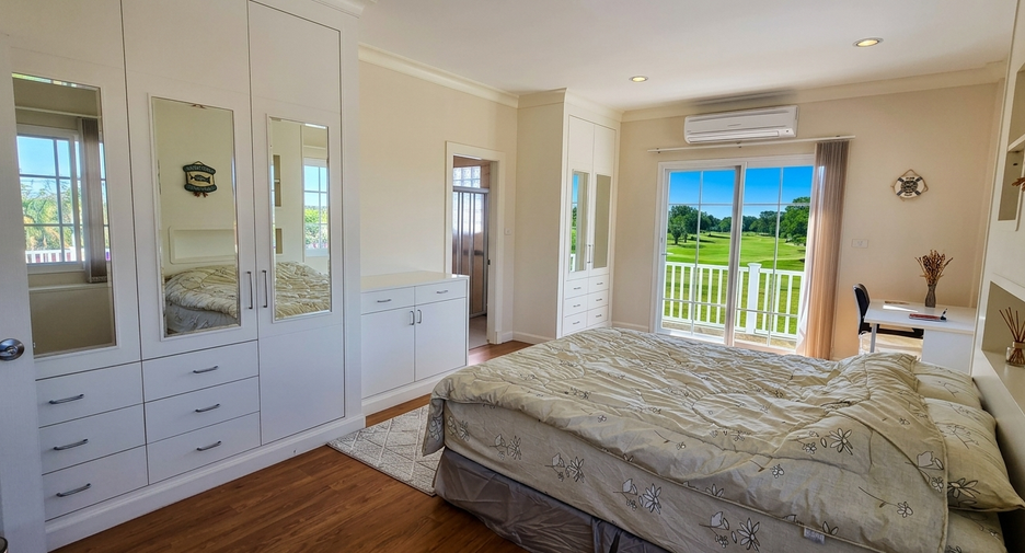 For sale 7 bedrooms house in Cha Am, Phetchaburi