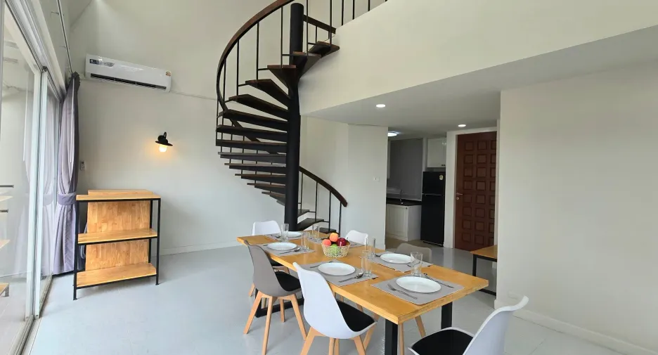 For rent 3 bedrooms condo in Jomtien, Pattaya