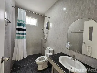 For rent 3 bedrooms house in Mueang Chiang Rai, Chiang Rai