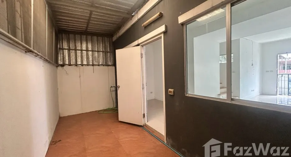 For rent 3 bedrooms house in Sam Phran, Nakhon Pathom