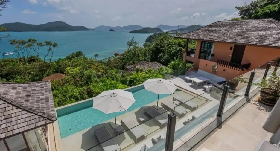 Villa zur Miete mit 7 Zimmer in Mueang Phuket, Phuket