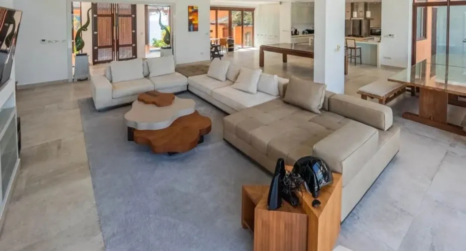 Villa zur Miete mit 7 Zimmer in Mueang Phuket, Phuket