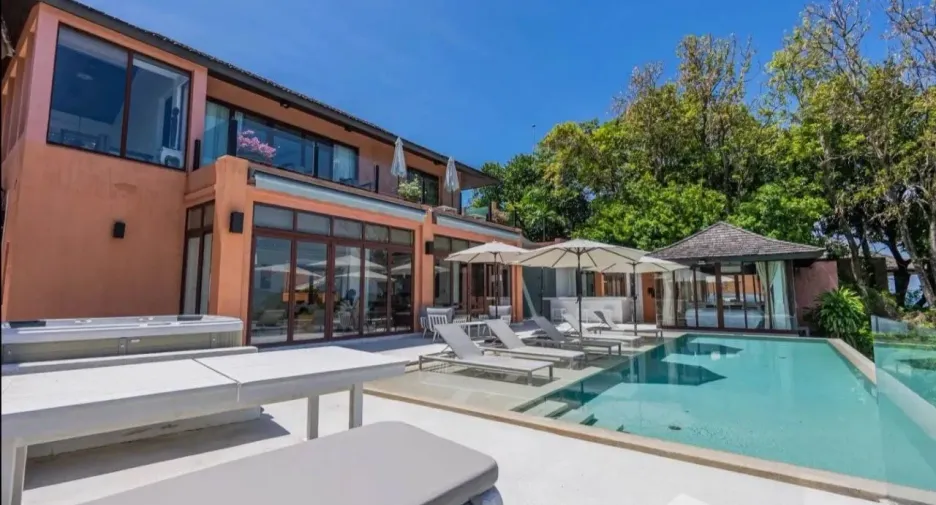Villa zur Miete mit 7 Zimmer in Mueang Phuket, Phuket