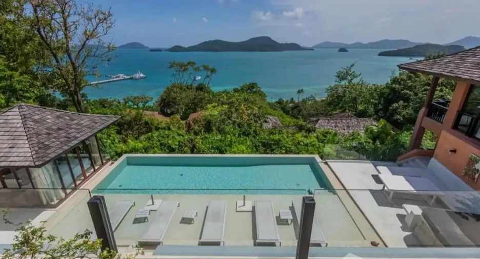 Villa zur Miete mit 7 Zimmer in Mueang Phuket, Phuket