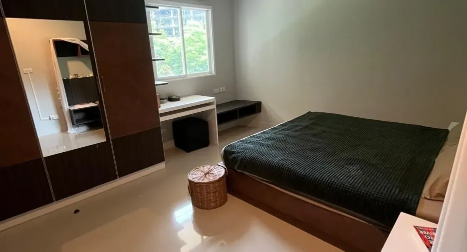 出售 和 出租 2 卧室 公寓 在 Phuket Town, 普吉