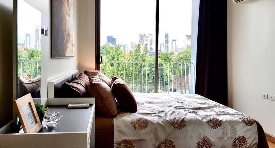 For sale 1 bed condo in Watthana, Bangkok