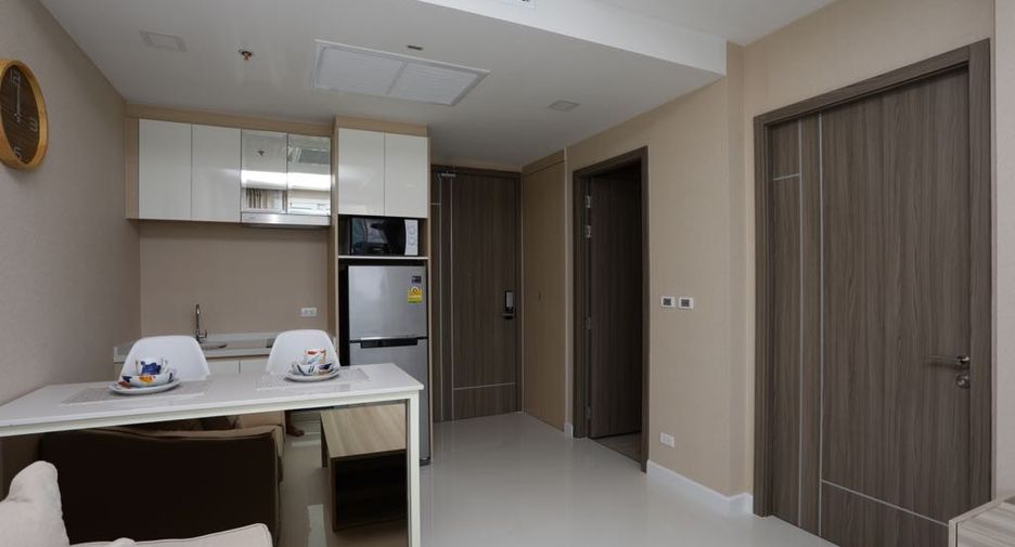 For sale 1 bed condo in Bang Saray, Pattaya