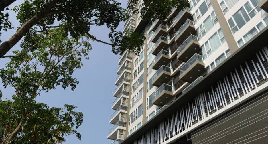 For sale 1 bed condo in Bang Saray, Pattaya