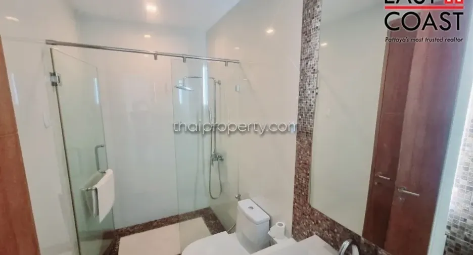 For rent 2 bedrooms condo in Bang Lamung, Chonburi
