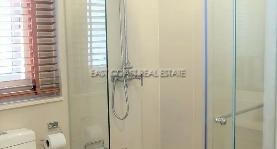 For rent 2 bedrooms condo in Bang Lamung, Chonburi