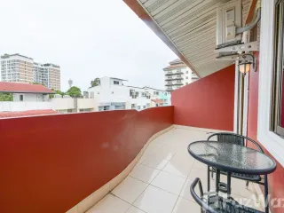 出售 30 卧室 酒店 在 Bang Lamung, Chon Buri