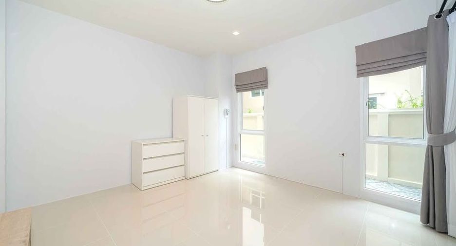 For rent and for sale 3 bedrooms house in Kathu, Phuket