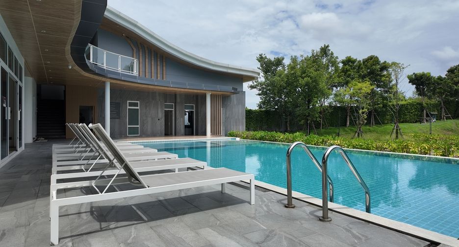 Haus zum Kauf mit 4 Zimmer in Bang Lamung, Chonburi