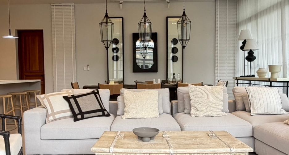 Casa en venta de 4 habitaciones en Thalang, Phuket