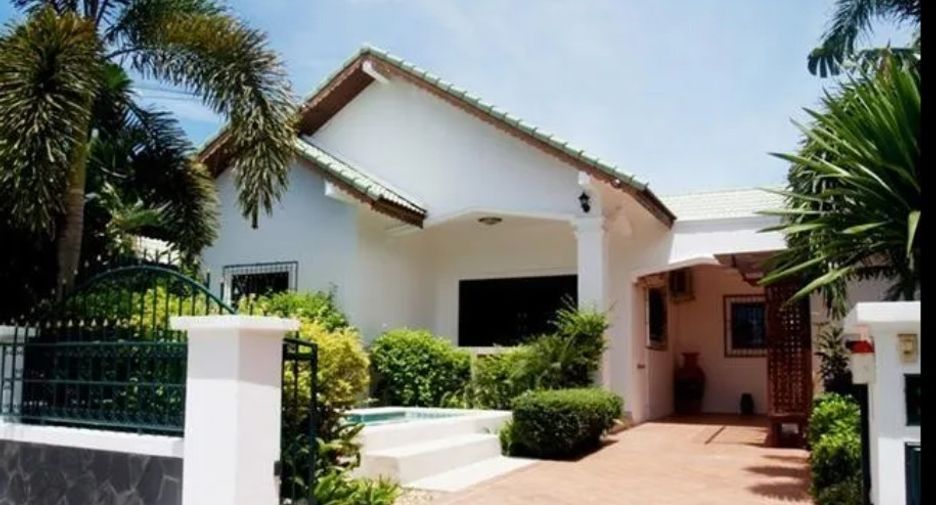 Haus zum Kauf mit 3 Zimmer in Bang Lamung, Chonburi