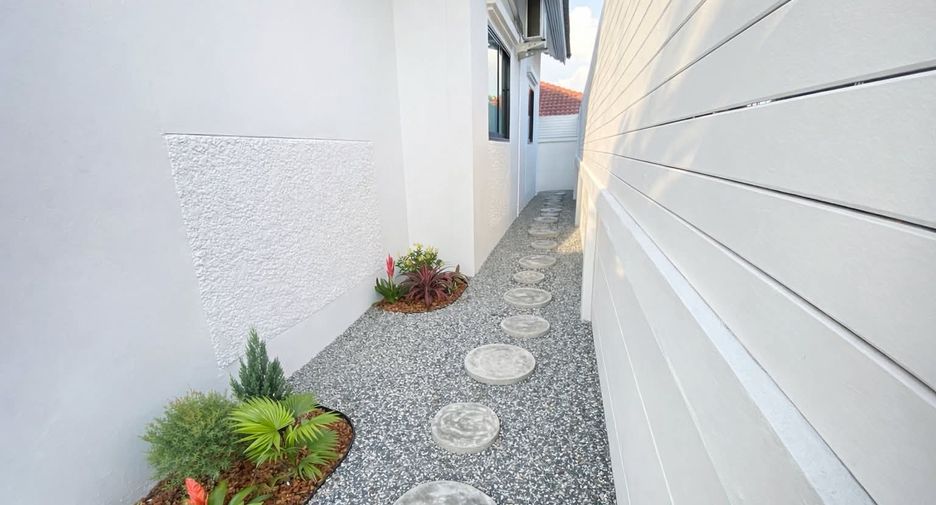 Haus zum Kauf mit 3 Zimmer in Bang Lamung, Chonburi