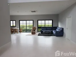 For rent 5 bedrooms house in Mueang Chiang Mai, Chiang Mai