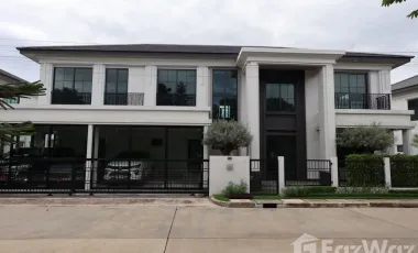For rent 5 bedrooms house in Mueang Chiang Mai, Chiang Mai