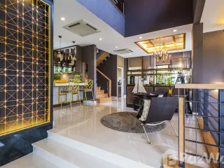 For sale 4 bedrooms house in Kathu, Phuket