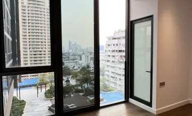 For sale 1 Beds condo in Sathon, Bangkok