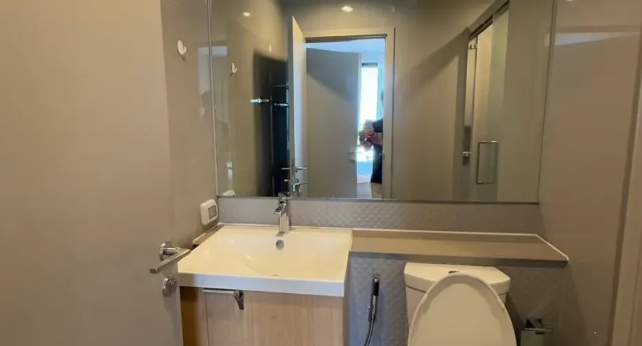 Wohnung zum Kauf mit 1 Zimmer in Bangkok Yai, Bangkok