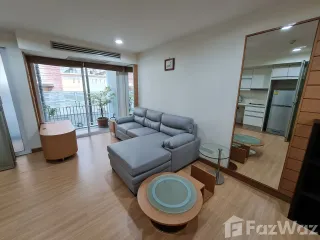 Wohnung zur Miete mit 1 Zimmer in Bang Rak, Bangkok