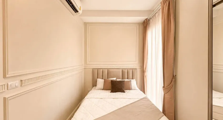 For rent 2 bedrooms condo in Watthana, Bangkok