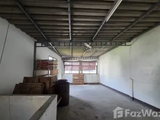 For rent 5 bedrooms retail Space in Samphanthawong, Bangkok