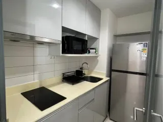 For rent 2 bedrooms condo in Phra Khanong, Bangkok
