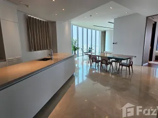 For sale 2 bedrooms condo in Khlong San, Bangkok