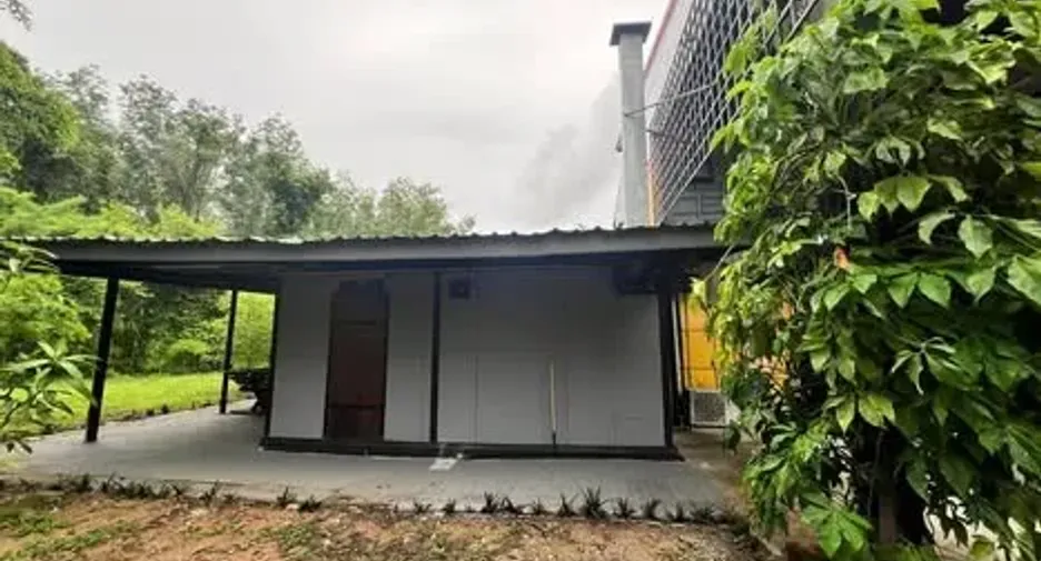 For rent 3 bedrooms retail Space in Thalang, Phuket