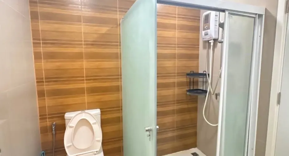 For rent 3 bedrooms townhouse in Mueang Chiang Mai, Chiang Mai