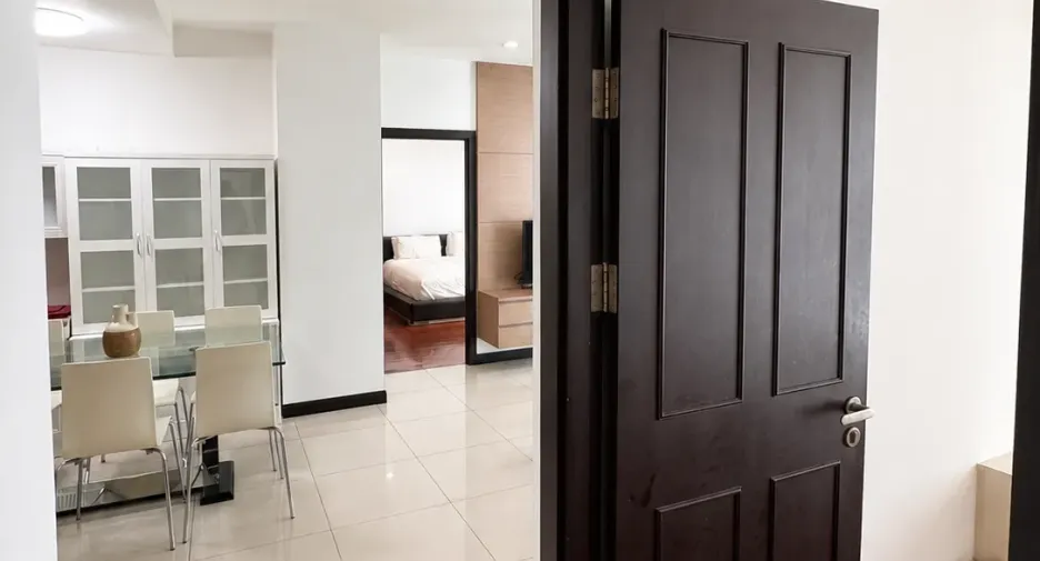 For sale 2 bedrooms condo in Watthana, Bangkok