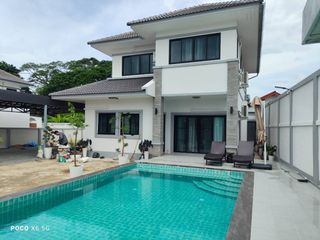 Villa zur Miete mit 4 Zimmer in Mueang Chiang Mai, Chiang Mai