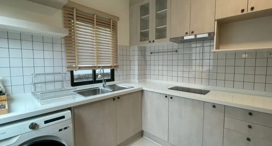 For rent 3 bedrooms house in Prawet, Bangkok