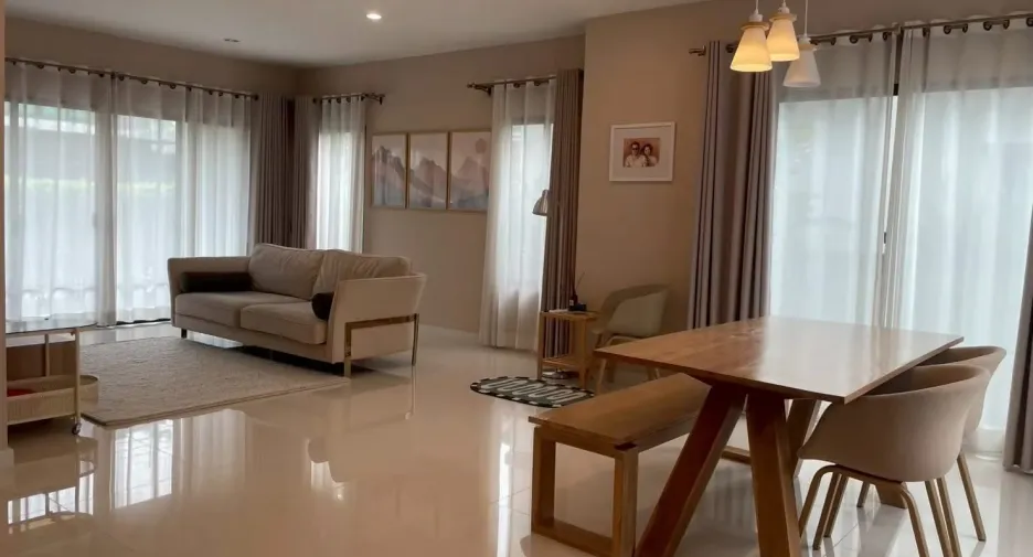 For rent 3 bedrooms house in Prawet, Bangkok