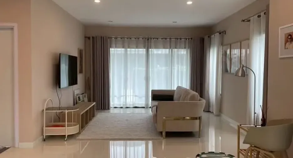 For rent 3 bedrooms house in Prawet, Bangkok