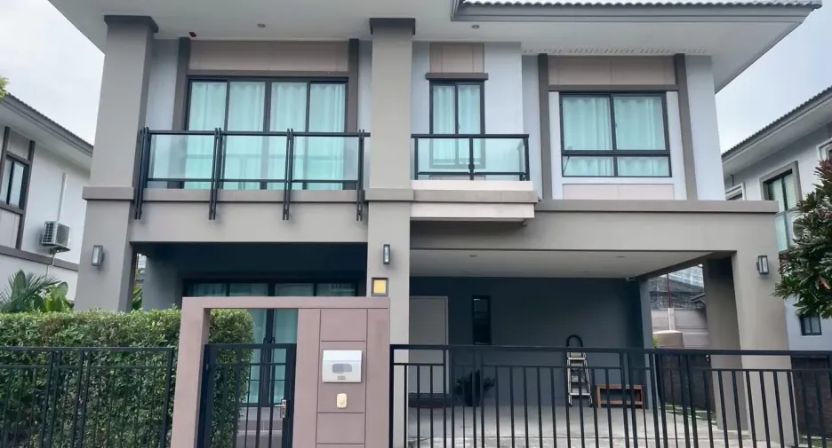 For rent 3 bedrooms house in Prawet, Bangkok
