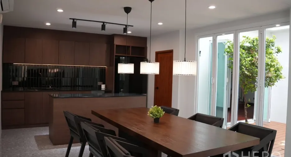 For rent 3 bedrooms house in Suan Luang, Bangkok