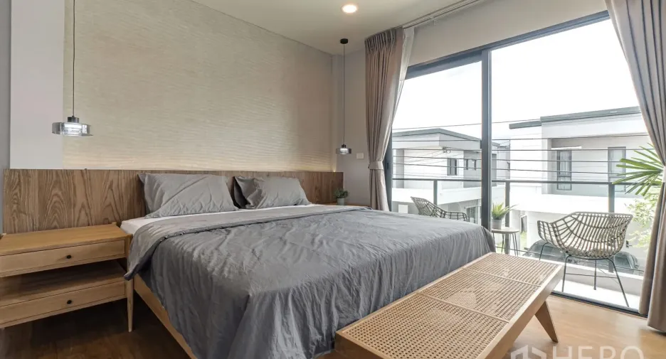 For rent 4 bedrooms house in Bang Phli, Samut Prakan