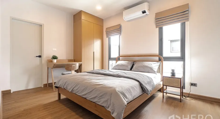 For rent 4 bedrooms house in Bang Phli, Samut Prakan