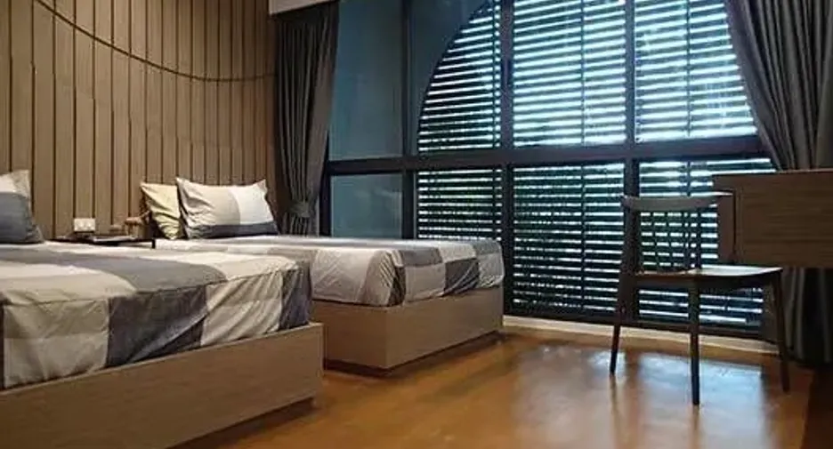 For rent 3 bedrooms townhouse in Watthana, Bangkok