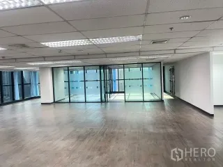 出租 办公室 在 Watthana, 曼谷